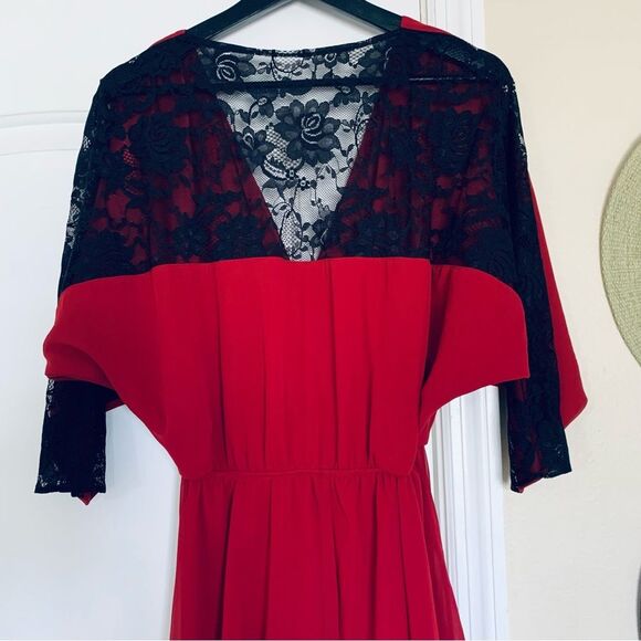 ASOS Deep Red & Black Lace Fit & Flare V-Neck Christmas Party Dress | Size: 6/S - Picture 8 of 11